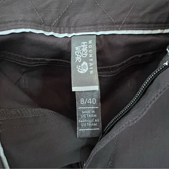 EUC Mountain Hardwear women’s black hiking pants, size 8 - Picture 5 of 9